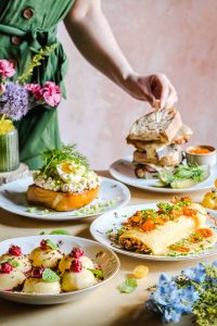 Sesja stylizowana do menu restauracji Pierogarnie Stary Młyn